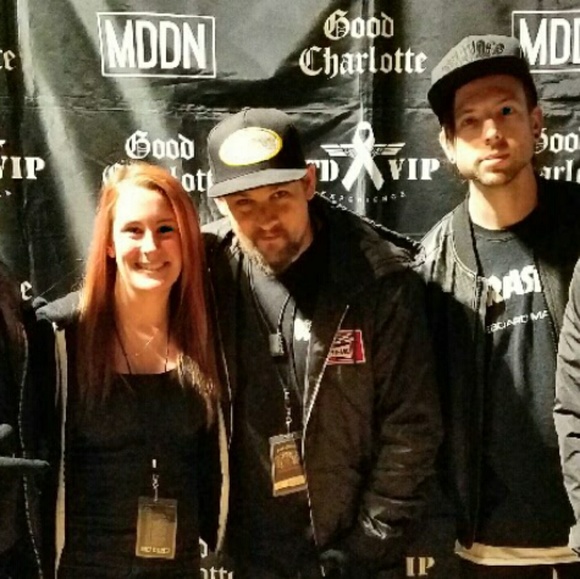 Meet your Posher, Steph - Picture 3 of 3